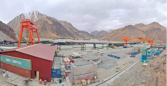 河南云宇第一批盾構機配件成功抵達格魯吉亞